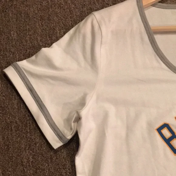 Under Armour UCLA Bruins Women’s Large T-Shirt *New w/ Tag* - Picture 6 of 14